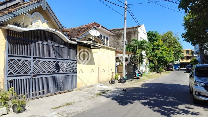 HARGA SPECIAL! Rumah Nyaman area mojosongo, Solo, Luas 100m² Bangunan 100m² BISA KPR! HARGA SPECIAL! Rumah Nyaman area mojosongo, Solo, Luas 100m² Bangunan 100m² BISA KPR!