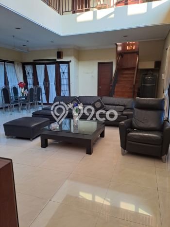 Rumah Elit LB 450m2 Siap Pakai Desain Elegan di Tubagus Ismail, Bandung Rumah Elit LB 450m2 Siap Pakai Desain Elegan di Tubagus Ismail, Bandung