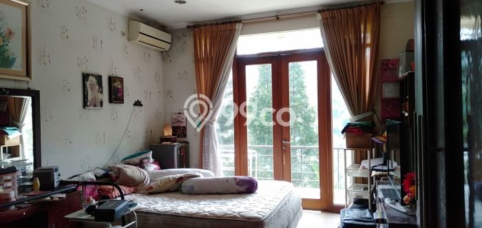 Hunian Elit LB 300m2 Siap Huni Desain Elegan di Sayap Dago, Bandung Hunian Elit LB 300m2 Siap Huni Desain Elegan di Sayap Dago, Bandung