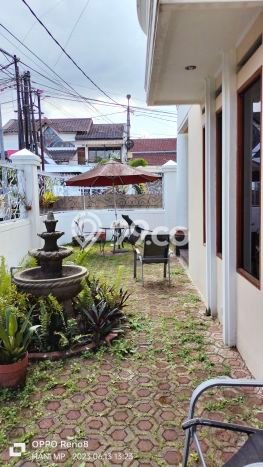 Jual Rumah Luas Elegan Dengan View Eksklusif di Tubagus Ismail, Bandung Jual Rumah Luas Elegan Dengan View Eksklusif di Tubagus Ismail, Bandung