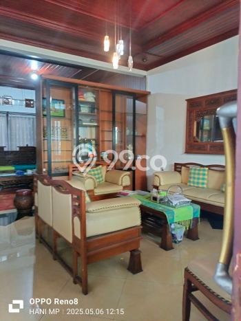 Kesempatan Investasi di , Dekat Kawasan Bisnis, Bandung - 7 Kamar Tidur Kesempatan Investasi di , Dekat Kawasan Bisnis, Bandung - 7 Kamar Tidur
