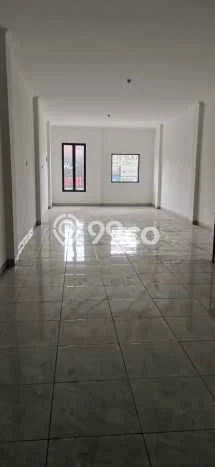Disewakan Ruko Kawasan , Luas 250m2m², Area Bisnis Disewakan Ruko Kawasan , Luas 250m2m², Area Bisnis