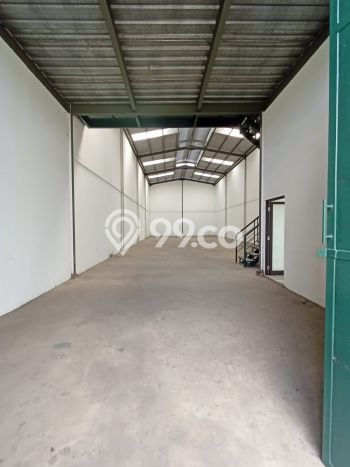 Disewa Gudang/Ruko Baru Siap Pakai Di Pasar Kemis Tangerang Disewa Gudang/Ruko Baru Siap Pakai Di Pasar Kemis Tangerang