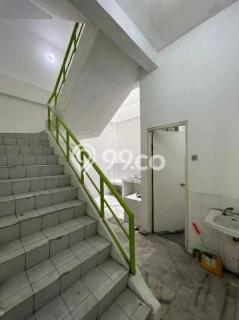 Ruko Kawasan Penjaringan, Luas 338m2m², Area Bisnis, Siap Operasi Ruko Kawasan Penjaringan, Luas 338m2m², Area Bisnis, Siap Operasi