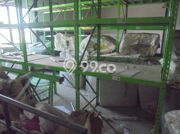 LOKASI PREMIUM! Gudang di , Luas 250m2m², Pusat Komersial LOKASI PREMIUM! Gudang di , Luas 250m2m², Pusat Komersial