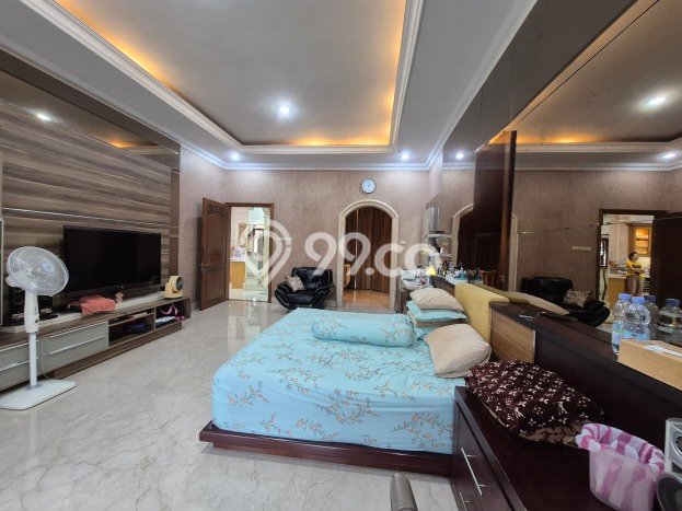 Hunian Mewah Dijual LT 360m2 di Penjaringan, Jakarta Utara Hunian Mewah Dijual LT 360m2 di Penjaringan, Jakarta Utara