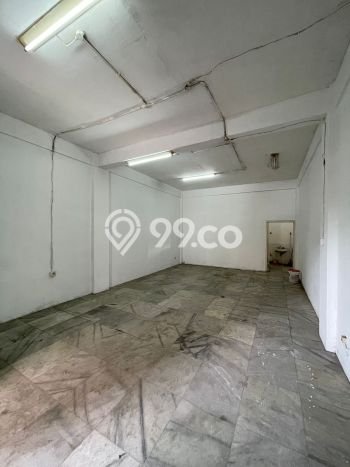 Ruko Kawasan Penjaringan, Luas 338m2m², Area Bisnis, Siap Operasi Ruko Kawasan Penjaringan, Luas 338m2m², Area Bisnis, Siap Operasi