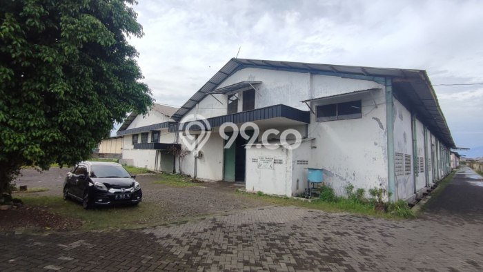 Gudang Disewakan di Kawasan Ramai Waru, Sidoarjo Gudang Disewakan di Kawasan Ramai Waru, Sidoarjo