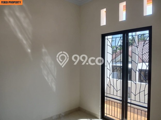 Dijual Cepat Rumah Favorit Siap Huni LB 160m2 di Citra Grand, Jakarta Timur Dijual Cepat Rumah Favorit Siap Huni LB 160m2 di Citra Grand, Jakarta Timur