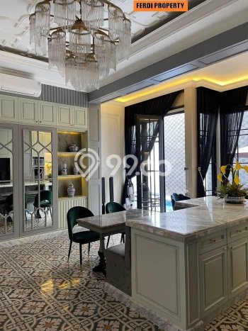Hunian Mewah LB 1200m2 Siap Pakai Desain Elegan di Citra Grand, Jakarta Timur Hunian Mewah LB 1200m2 Siap Pakai Desain Elegan di Citra Grand, Jakarta Timur