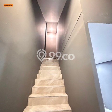 Ruko Bagus Dijual LB 200m2 Lokasi Strategis Jakarta Timur Area Cocok untuk Bisnis Ruko Bagus Dijual LB 200m2 Lokasi Strategis Jakarta Timur Area Cocok untuk Bisnis