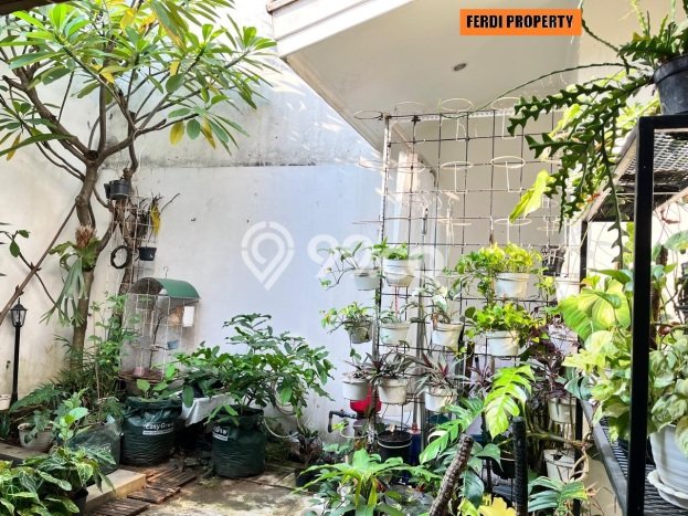 Dijual Hunian Rumah Terawat 3 Kamar di Citra Grand, Jakarta Timur Dijual Hunian Rumah Terawat 3 Kamar di Citra Grand, Jakarta Timur