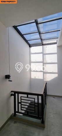 Dijual Rumah Eksklusif 4 KT di Citra Grand, Jakarta Timur Dijual Rumah Eksklusif 4 KT di Citra Grand, Jakarta Timur