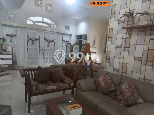 Hunian Elit LB 250m2 Siap Huni Desain Elegan di Citra Grand, Jakarta Timur Hunian Elit LB 250m2 Siap Huni Desain Elegan di Citra Grand, Jakarta Timur