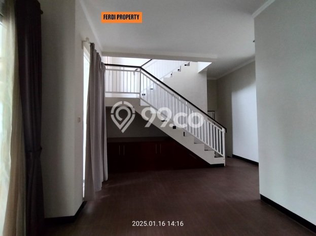 DIJUAL CEPAT! Rumah Asri area Citra Grand, Jakarta Timur, Luas 170m² Bangunan 210m² BISA KPR! DIJUAL CEPAT! Rumah Asri area Citra Grand, Jakarta Timur, Luas 170m² Bangunan 210m² BISA KPR!