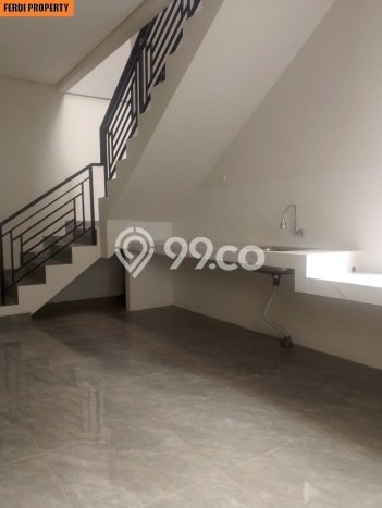 Ready to Use! Luxury House LT 300m2 Desain Modern di Kota Wisata Ready to Use! Luxury House LT 300m2 Desain Modern di Kota Wisata