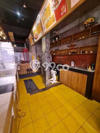 Ruko Dijual di Semarang Barat Semarang dengan Luas Bangunan 450m2 Ruko Dijual di Semarang Barat Semarang dengan Luas Bangunan 450m2