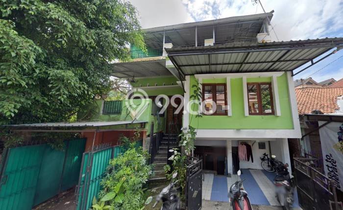 Rumah Modern Cantik 11 Kamar Siap Huni di Semarang Selatan Rumah Modern Cantik 11 Kamar Siap Huni di Semarang Selatan