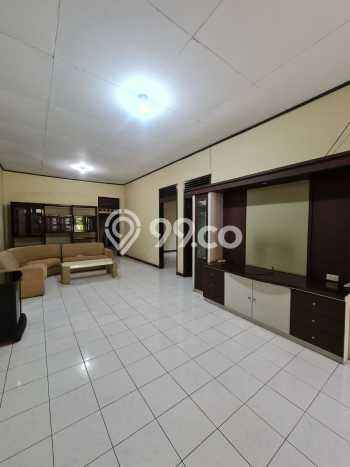 Disewakan Segera Rumah Kondisi Bagus di Kawasan Semarang Tengah, Semarang Disewakan Segera Rumah Kondisi Bagus di Kawasan Semarang Tengah, Semarang