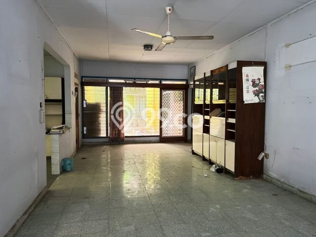 FOR SALE! Ruko di Semarang Tengah Semarang, LT 427m2, LB 254m2 FOR SALE! Ruko di Semarang Tengah Semarang, LT 427m2, LB 254m2