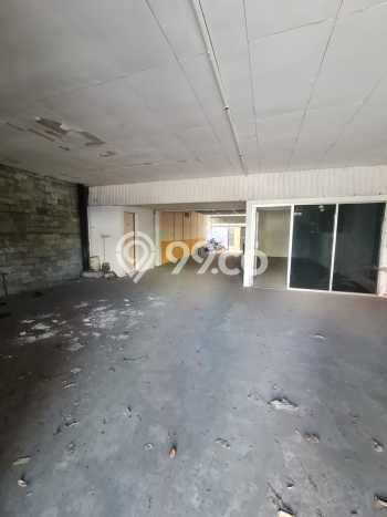 FOR SALE! Ruko di Semarang Tengah Semarang, LT 427m2, LB 254m2 FOR SALE! Ruko di Semarang Tengah Semarang, LT 427m2, LB 254m2