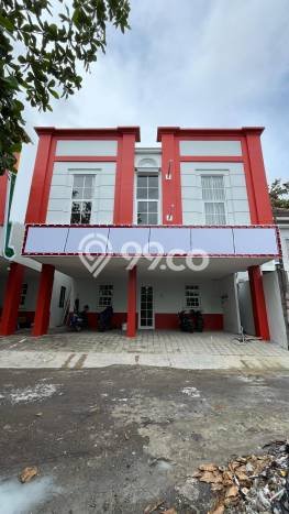 Komersial Bagus Dijual LB 201m2 Lokasi Strategis Yogyakarta Area Cocok untuk Bisnis Komersial Bagus Dijual LB 201m2 Lokasi Strategis Yogyakarta Area Cocok untuk Bisnis