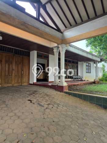 Disewakan Rumah Murah di Semeru Semarang Punya 3 Kamar Tidur Disewakan Rumah Murah di Semeru Semarang Punya 3 Kamar Tidur