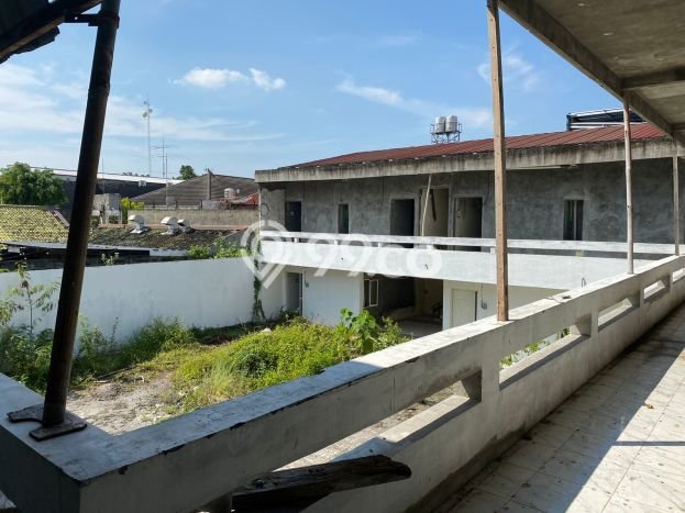Rumah Kost untuk Dijual di Semarang Tengah dengan 33 KT, 33 KM, Luas 1333m2 Rumah Kost untuk Dijual di Semarang Tengah dengan 33 KT, 33 KM, Luas 1333m2