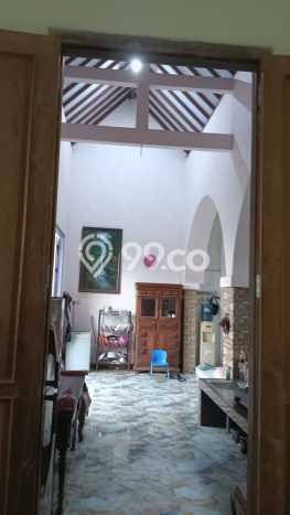Dijual Cepat Rumah Bagus Siap Huni LB 188m2 di Semarang Selatan, Semarang Dijual Cepat Rumah Bagus Siap Huni LB 188m2 di Semarang Selatan, Semarang