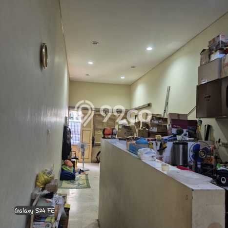Rumah Elit LB 258m2 Siap Pakai Desain Elegan di Karang kidul, Semarang Rumah Elit LB 258m2 Siap Pakai Desain Elegan di Karang kidul, Semarang