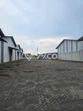 Gudang paling strategis disewakan di Genuk Semarang Gudang paling strategis disewakan di Genuk Semarang