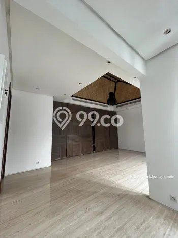 Rumah Elit Modern Tanpa Renovasi di Pondok Indah Jakarta Selatan Rumah Elit Modern Tanpa Renovasi di Pondok Indah Jakarta Selatan