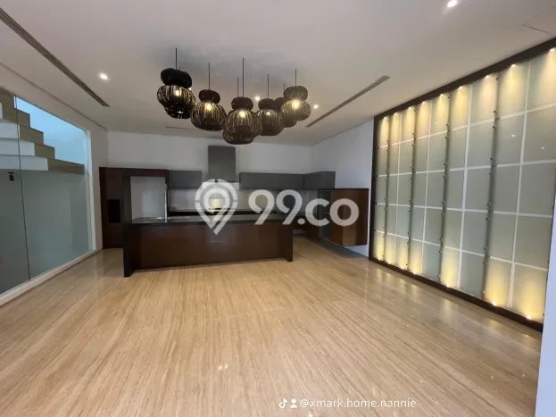 Rumah Elit Modern Tanpa Renovasi di Pondok Indah Jakarta Selatan Rumah Elit Modern Tanpa Renovasi di Pondok Indah Jakarta Selatan
