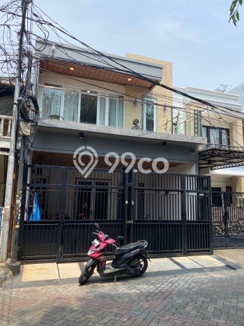 Rumah Elit LB 180m2 Siap Pakai Desain Elegan di Kalideres, Jakarta Barat Rumah Elit LB 180m2 Siap Pakai Desain Elegan di Kalideres, Jakarta Barat