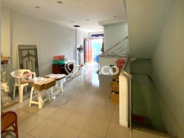 Ruko Paling Dicari LB 331m2 Dijual di Cengkareng Ruko Paling Dicari LB 331m2 Dijual di Cengkareng
