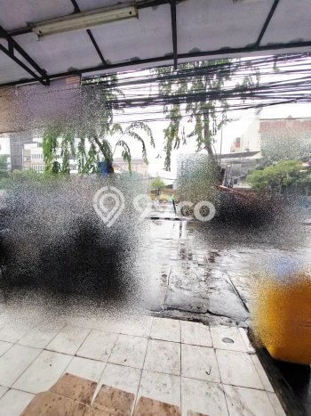 Ruko Dijual di Prime Area Jakarta Barat Luas 288m2 Ruko Dijual di Prime Area Jakarta Barat Luas 288m2