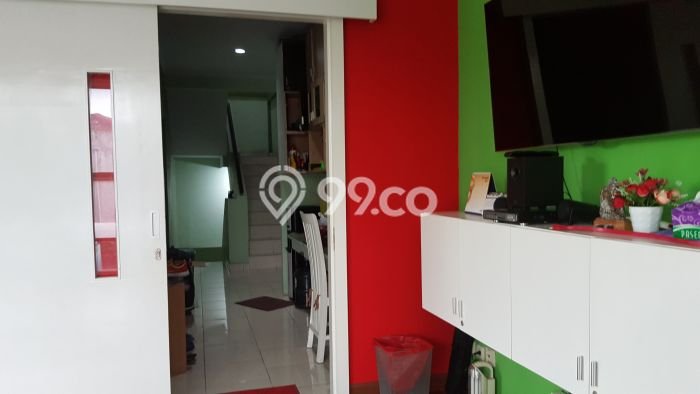Ruko Dijual di Jakarta Barat LT 66m2 & LB 154m2 Lokasi Terbaik! Ruko Dijual di Jakarta Barat LT 66m2 & LB 154m2 Lokasi Terbaik!