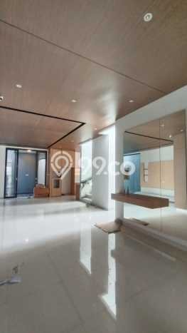 Dijual Rumah Mewah Megah Dengan View Eksklusif di Meruya, Jakarta Barat Dijual Rumah Mewah Megah Dengan View Eksklusif di Meruya, Jakarta Barat