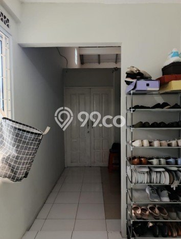 Hunian Cantik Minimalis Lb 216m2 di Cipondoh, Tangerang Hunian Cantik Minimalis Lb 216m2 di Cipondoh, Tangerang