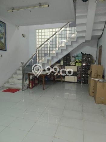 Siap Huni Hunian Elit 4 Kamar di Pademangan Dekat ke Mana Pun Siap Huni Hunian Elit 4 Kamar di Pademangan Dekat ke Mana Pun