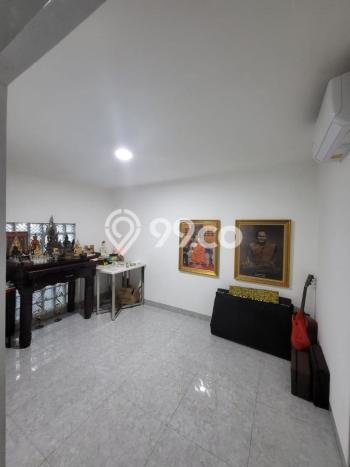 Siap Huni Rumah Mewah 6 Kamar di Cipondoh Dekat ke Mana Pun Siap Huni Rumah Mewah 6 Kamar di Cipondoh Dekat ke Mana Pun