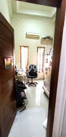 Jual Rumah Mewah Elegan Dengan View Cantik di Duri Kepa, Jakarta Barat Jual Rumah Mewah Elegan Dengan View Cantik di Duri Kepa, Jakarta Barat