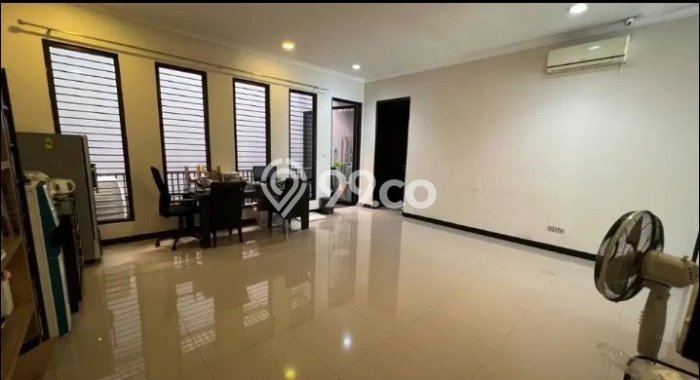 Rumah Luxury Modern Tanpa Renovasi di Pegadungan Jakarta Barat Rumah Luxury Modern Tanpa Renovasi di Pegadungan Jakarta Barat