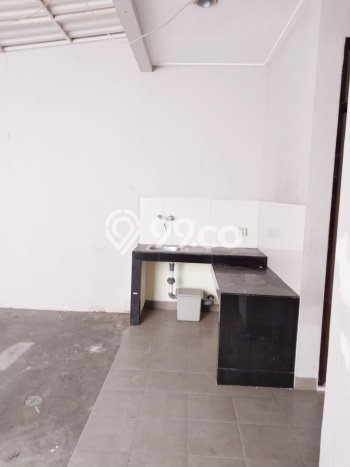 SPECIAL PRICE! Rumah di Green Lake City, 4 KT, Akses Mudah Fasilitas Umum, LT 144m² LB 224m² SPECIAL PRICE! Rumah di Green Lake City, 4 KT, Akses Mudah Fasilitas Umum, LT 144m² LB 224m²