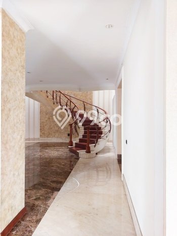 Rumah Mewah LB 850m2 Siap Huni Desain Elegan di Pondok Indah, Jakarta Selatan Rumah Mewah LB 850m2 Siap Huni Desain Elegan di Pondok Indah, Jakarta Selatan