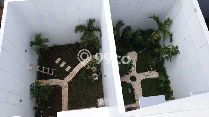 For Sale Rumah Elit Exclusive di Kembangan, Jakarta Barat For Sale Rumah Elit Exclusive di Kembangan, Jakarta Barat