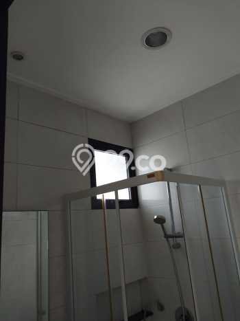 Rumah Luxury Modern Tanpa Renovasi di Green Lake City Jakarta Barat Rumah Luxury Modern Tanpa Renovasi di Green Lake City Jakarta Barat