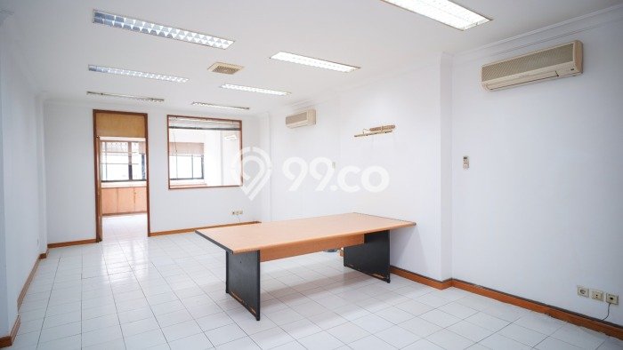 Unit Ruko Dijual di Jakarta Pusat LT 76m2 & LB 278m2 Unit Ruko Dijual di Jakarta Pusat LT 76m2 & LB 278m2