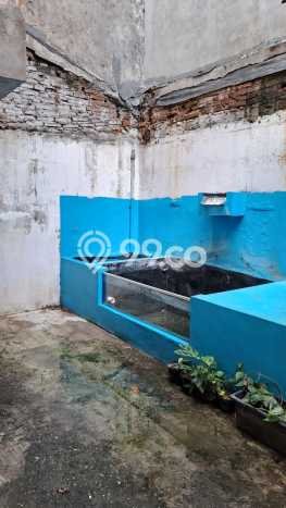 Ruko disewakan di Penjaringan Jakarta Utara dengan luas bangunan 175m2 Ruko disewakan di Penjaringan Jakarta Utara dengan luas bangunan 175m2