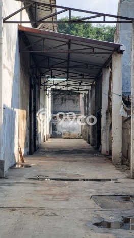 Gudang untuk Disewa di Pusat Jakarta Barat Luas Bangunan 1700m2 Gudang untuk Disewa di Pusat Jakarta Barat Luas Bangunan 1700m2